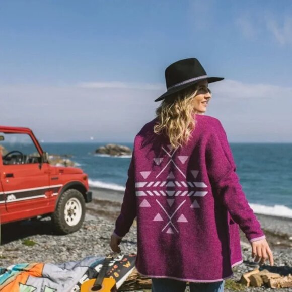 Passenger Sweaters - NWT Passenger West Coast Cardigan in Orchid Medium